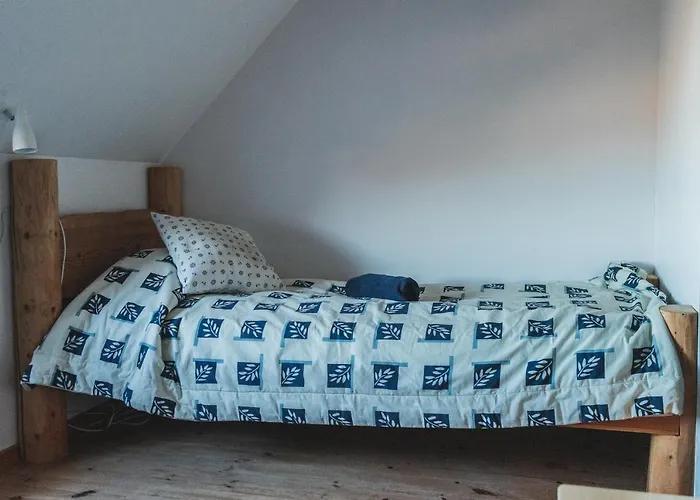 Tiiupesa Guest house *